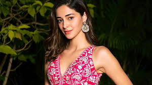The elder daughter of actor chunky panday and bhavana. Ananya Panday S Pink Anita Dongre Bandhini Lehenga Is Perfect For A Friend S Roka Vogue India