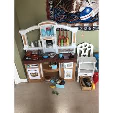 This is like a princess play kitchens toy set for kids. Step 2 Fun With Friends Kitchen Reviews In House Play Familyrated