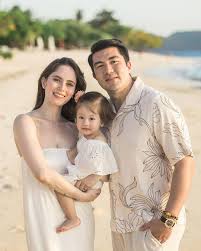 Philippine - JESSY & LUCKY'S SECOND WEDDING! 💍​🤍​ Actress Jessy Mendiola  posted lovely photos with her husband Luis Manzano and their daughter Rosie  during their second wedding in Coron, Palawan. "Jess Got