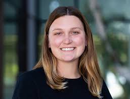 Miranda Rouse's Instagram, Twitter & Facebook