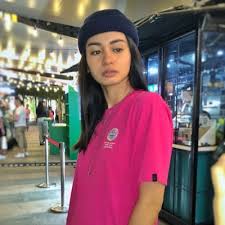 Cremilda lazaro imagens de leão. Dennise Lazaro Denniselazaro Twitter