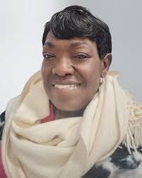 Tammy Dooley's Instagram, Twitter & Facebook