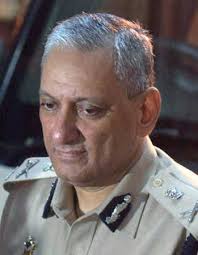 Maria promoted as DGP, Javed Ahmed is new Mumbai police chief