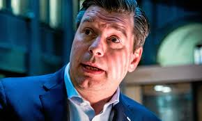 Förlorade jobbet i kraschen