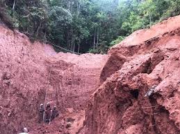 Misteri gunung jerai kedah tapak istana lama sultan muzaffar shah i. Percaya Ada Harta Karun Berbilion Di Gunung Jerai 2 Lelaki Tertimbus Pada Kedalaman 3 Meter Remaja