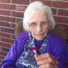 Donna Pruett's Instagram, Twitter & Facebook