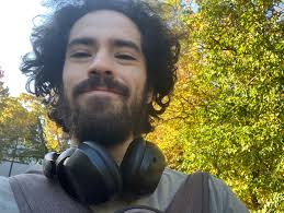 Hey everyone! My name is Santy! I'm looking for 1-2 roommates to start an  apartment search with! My budget is <$1500 per month and I'm looking for a  lease that begins in