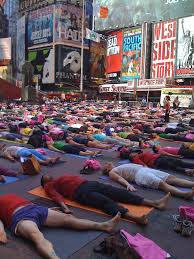 Nyc's 7 best yoga studios. Yoga In Times Square New York Ever In Transit