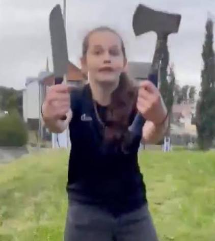 🚨BREAKING: The Scottish Teenage Girl who went viral after she defended  herself from an attacker was CLEARED in court. Let's show this girl that  TENS OF MILLIONS of Americans support her!
