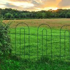 Petit jardin urbain ou grand jardin, ne vous privez pas de profiter d'un bel extérieur à votre goût. Buy Amagabeli Green Wrought Iron Fence Best Decorative Metal Fence Online Fencedesignawesome