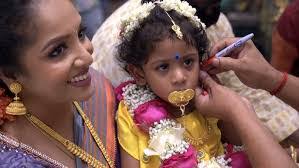 Daphne Aw's Instagram, Twitter & Facebook