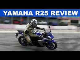Desain fairing baru yang meningkatkan performa berkendara, rasakan kesempurnaan yamaha r25 terbaru di dealer yamaha terdekat di kota anda. Yamaha R25 2014 2017 Specification Features Oto