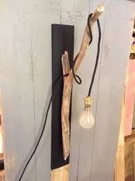 Lampe En Applique Branche Avec Fil Noir Apparent Luminaires Par Fabrika I Love 50 S Design Ampoules Suspendues Chandelier A Faire Soi Meme Deco Bois Flotte