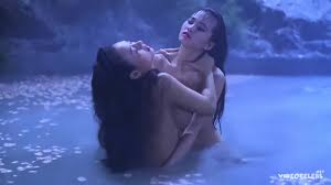 Amy Yip Nude - The Erotic Classic (1991) - Celebs Roulette Tube