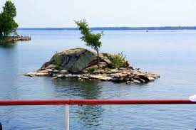 Maybe you would like to learn more about one of these? The Smallest Island Mapio Net