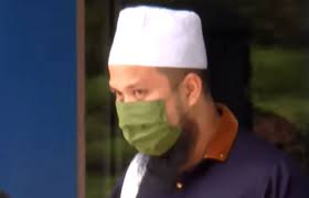 Ustaz ebit lew terasa hati. Lgysavsefnxf5m