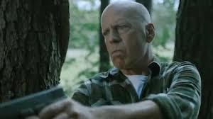 La última película que filmó Bruce Willis y que arrasa en el primer puesto  de Netflix