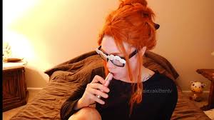 Alexa Kitten: Cam Night Ms Frizzle Boobs , Mouth Play - XNXX.COM