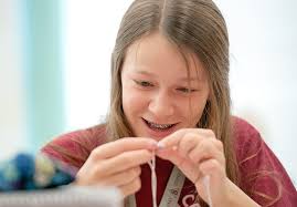 Siena students start week with prayer