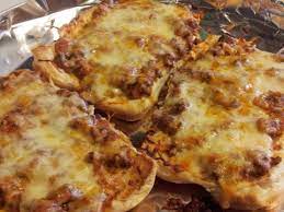 Pizza Burgers Recipe Food Com Recipe Pizza Burgers Recipes Cafeteria Food