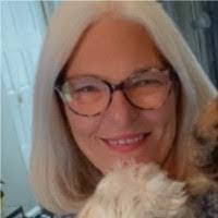 Trisha Hadley's Instagram, Twitter & Facebook