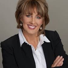 Anita Lusk's Instagram, Twitter & Facebook