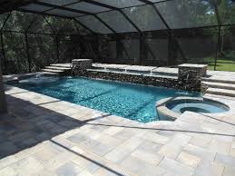 Holiday home is located in 7 km from the centre. Pool Photos Tampa Bay Inground Pools Brandon Pool Builder 013 Classic Pool And Spa With Raised Bubblers And Scuppers Custom Pools Spa Pool Pool Photos