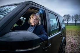 Ik kan er ontzettend om lachen. Meerijden Met Johan Derksen Van Grolloo En Terug Show Ad Nl