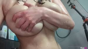 Ayleks Naked shower Tease - Onlyfans Tape Hot - Porn Mae HD