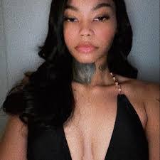 April Ethier's Instagram, Twitter & Facebook