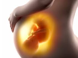 Es handelt sich hierbei um die optimale ausgangsposition für eine natürliche geburt da der kopf des kindes und beckenumfang der mutter an der günstigsten position aufeinandertreffen. Sternengucker Baby Die Folgen Fur Die Geburt Wunderweib