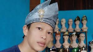 Jadi jika anda berencana untuk hamil dan mengalami jenis keputihanini, artinya saat yang tepat untuk mulai mencobanya. Dari Nasyid Hingga Pengrajin Tanjak Melayu Khas Kalbar Tribun Pontianak