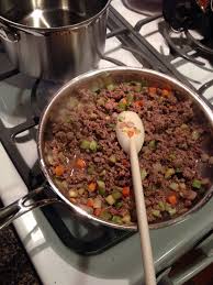 Yummy Asian Beef Casserole 1lb Ground Beef Onion Celery Carrots Zucchini Squash Leek Broccoli 3 Packets Of Orient Beef And Noodles Food Dishes Asian Beef