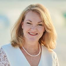 Julie Cantrell's Instagram, Twitter & Facebook