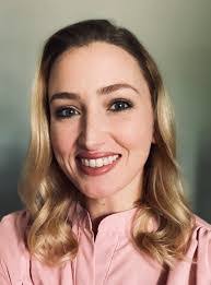 Stephanie Seeber's Instagram, Twitter & Facebook