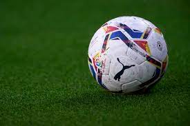 Follow the live laliga action as levante welcome real madrid to orriols for the second matchday of the 2021/22 season with a 22:00 cest (16:00 et) start. Hh6j8zebmfcxrm