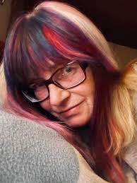 Lisa Rathgeb's Instagram, Twitter & Facebook