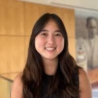 Yesterday I presented my research from last summer at USD! Go women's  health 🙆‍♀️ Thank you University of Hawai'i Cancer Center for this  opportunity 🌺