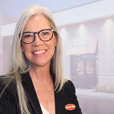 Katie Bowles's Instagram, Twitter & Facebook