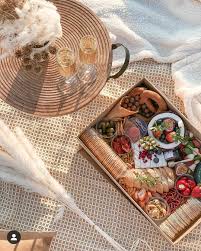 Platter up makes entertaining easy by creating amazing looking and tasting grazing boxes and tables for any occasion. Gold Coast Grazing Boxes Home Facebook