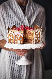 Ser God Ut Jag Tanker Kola Pepparkaka Och Lingon Christmas Cake Gingerbread Cake Christmas Food