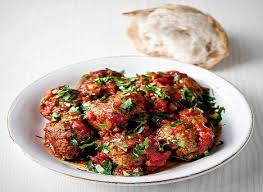 Gordon Ramsay S Recipes Meatballs In Tomato Sauce Gordon Ramsay Recipe Gordon Ramsey Recipes Gordon Ramsay Meatballs