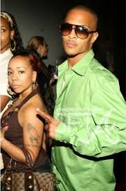 Ti And Tiny Wedding Rapper T I And Girlfriend Tameka Tiny Cottle Finally And Officially Tameka Tiny Harris Tameka Tiny Cottle Celebrity Couples
