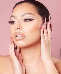 Destiny Flores's Instagram, Twitter & Facebook