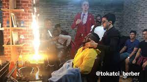 Tokatçi berber i̇ş başında sıra ukraynalıda. Dunyaca Yildiz Skiibii Tokatci Berber De Youtube