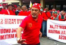 Beliau mendapat pendidikan awal di sekolah gurney road (2), kuala lumpur dari 1971 hingga 1976. Kabinet Menteri Pn Ds Tajuddin Abd Rahman Pula Luah Tak Puas Hati Dengan Azmin