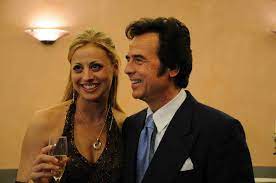 La donna, madre di cinque figli, era incinta del quarto quando suo padre, il noto e. Cristiana Ciacci Chi E La Figlia D Arte Di Little Tony Metropolitan Magazine
