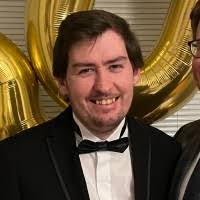 Dean Houston's Instagram, Twitter & Facebook