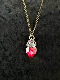 Evie Descendants 3 Necklace Mal Necklace Princess Necklace Etsy Kids Necklace Princess Necklace Delicate Necklace