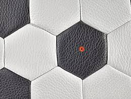 Juni (die eröffnung ist um 17 uhr geplant) wieder ihren betrieb auf. Tablet Case Hulle Tasche In Klassischem Fussball Design In Kunstleder 9 10 Zoll Fur Ipad Galaxy Windows Loonyball